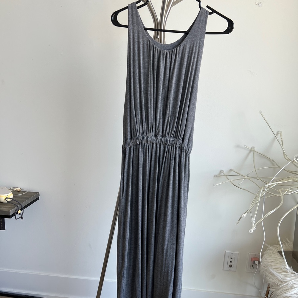 Grey dress